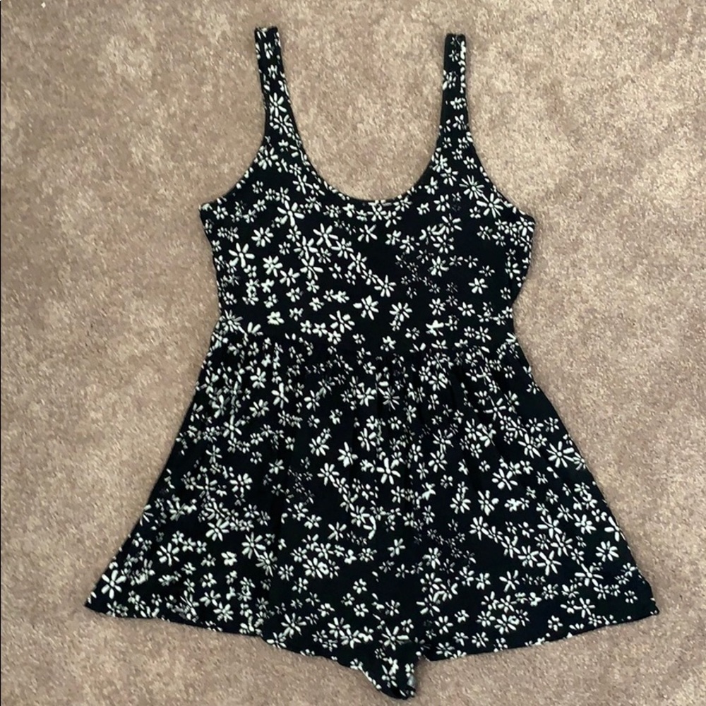 Romper - image 1